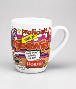 Paper Dreams Mok Cartoon-stijl Rijbewijs Keramiek 325ml Rood/wit 19 Paper Dreams Mok Cartoon-stijl Rijbewijs Keramiek 325ml Rood/wit -Premium Waterflessenwinkel 1034x1200 2