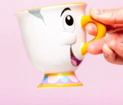 Disney Beauty En The Beast - Chip - Mok -Premium Waterflessenwinkel 1200x1020 1