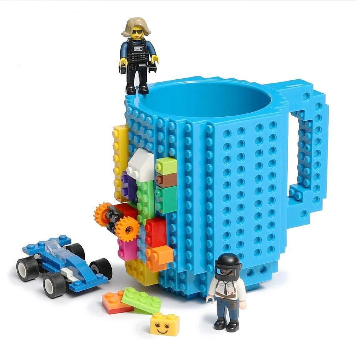 Merkloos Build On Brick Mug - Licht Blauw - 350 Ml - Bouw Je Eigen Mok Met Bouwsteentjes - BPA Vrije Drinkbeker Cadeau Voor Kinderen Of Volwassenen - Koffie Thee Limonade Of Andere Dranken - Pennenbeker - Creatief Accessoire Voor Op Bureau -HnD 3 Merkloos Build On Brick Mug - Licht Blauw - 350 Ml - Bouw Je Eigen Mok Met Bouwsteentjes - BPA Vrije Drinkbeker Cadeau Voor Kinderen Of Volwassenen - Koffie Thee Limonade Of Andere Dranken - Pennenbeker - Creatief Accessoire Voor Op Bureau -HnD