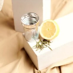 Dzukou Saint Elias - Bamboe Thermosfles – Theefles Met Filter - Theebeker To Go Met Theefilter / Infuser – RVS Drinkfles - Luchtdicht En Lekvrij – 530 Ml -Premium Waterflessenwinkel 1200x1200 496