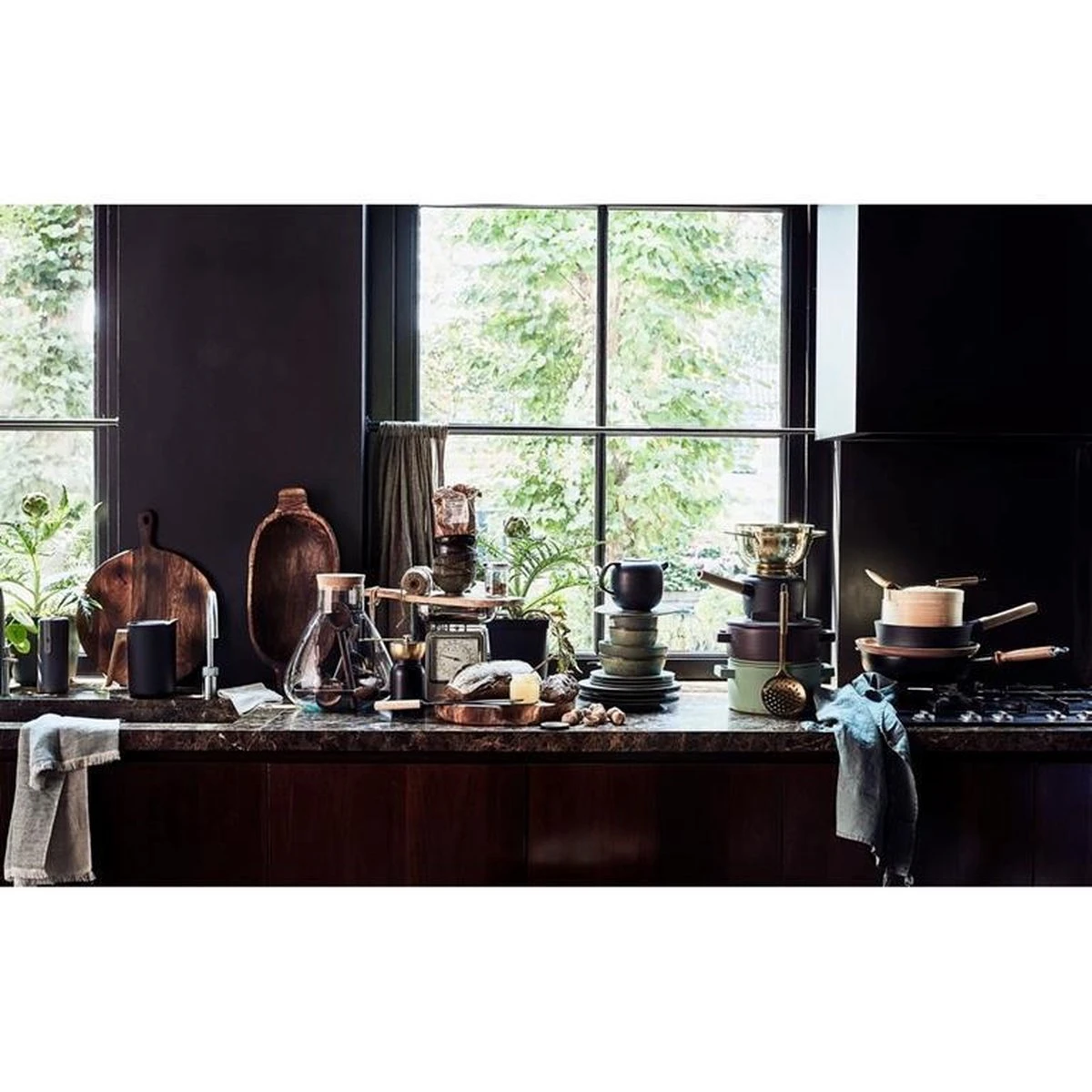 Nordic Kitchen Thermoskan - 1 Liter - Zwart - Eva Solo 4 Nordic Kitchen Thermoskan - 1 Liter - Zwart - Eva Solo - Afbeelding 2