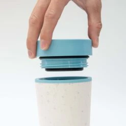 Circular & Co - Travel Mug - Koffiebeker To Go - Coffee To Go Beker - 227 Ml - Crème - Groen - 8oz - Duurzaam -Premium Waterflessenwinkel 1200x1200 691