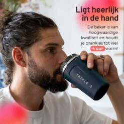 Triple J® Koffiebeker To Go - Thermosbeker - BPA & Lekvrij - 380ml - Blauw 11 Triple J® Koffiebeker To Go - Thermosbeker - BPA & Lekvrij - 380ml - Blauw -Premium Waterflessenwinkel 1200x1200 959