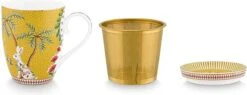 Pip Studio La Majorelle Yellow - Theeset - Porselein - Mok + Theezeef + Theetip - Porselein - 350ml - Geel Servies - Pasen - Konijn -Premium Waterflessenwinkel 1200x463 1