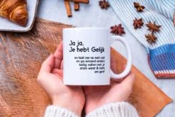 Grappige Mok Met Tekst: Jaja Je Hebt Gelijk | Grappige Cadeaus | Koffiemok | Koffiebeker | Theemok | Theebeker 11 Grappige Mok Met Tekst: Jaja Je Hebt Gelijk | Grappige Cadeaus | Koffiemok | Koffiebeker | Theemok | Theebeker -Premium Waterflessenwinkel 1200x800 129