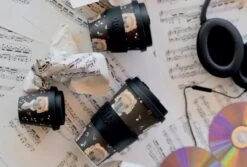 Quy Cup - 90ml Ecologische Reis Beker - Espressobeker “Peanuts Snoopy Music” Met Zwarte Siliconen Deksel 23 Quy Cup - 90ml Ecologische Reis Beker - Espressobeker “Peanuts Snoopy Music” Met Zwarte Siliconen Deksel -Premium Waterflessenwinkel 1200x811