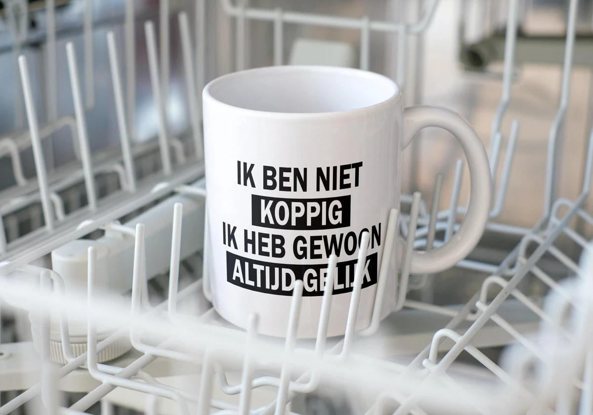 Mok Met Tekst: Ik Ben Niet Koppig. Ik Heb Gewoon Altijd Gelijk | Grappige Mok | Grappige Cadeaus 4 Mok Met Tekst: Ik Ben Niet Koppig. Ik Heb Gewoon Altijd Gelijk | Grappige Mok | Grappige Cadeaus - Afbeelding 2