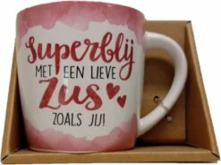 Enjoy Mok - Superblij Met Een Lieve Zus Zoals Jij - Met Binnentekst -Premium Waterflessenwinkel 1200x892 1