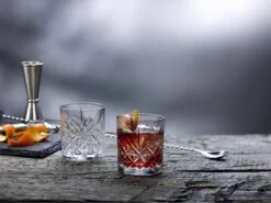 Pasabahce Timeless Waterglas Klein - 210 Ml - 12 Stuks 26 Pasabahce Timeless Waterglas Klein - 210 Ml - 12 Stuks -Premium Waterflessenwinkel 1200x901 6