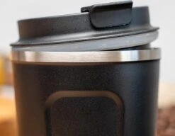 JOR Products® Thermobeker - Koffiezetapparaat - Koffiebonen - Thee - Koffiemachine - Thermoskan - Espressomachine - Reizen - Camping - Koffiefilterhouder 19 JOR Products® Thermobeker - Koffiezetapparaat - Koffiebonen - Thee - Koffiemachine - Thermoskan - Espressomachine - Reizen - Camping - Koffiefilterhouder -Premium Waterflessenwinkel 1200x935 1