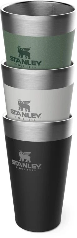 Stanley The Stacking Beer Pint 0,47l - Beker - Hammertone Green -Premium Waterflessenwinkel 391x1200 1