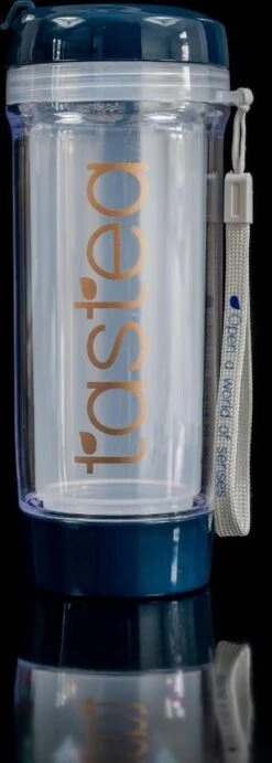 Tastea Theebeker Poseidon - Blauw - 400 Ml - Accessoires - Handige To-go Theebeker 7 Tastea Theebeker Poseidon - Blauw - 400 Ml - Accessoires - Handige To-go Theebeker -Premium Waterflessenwinkel 429x1200 4