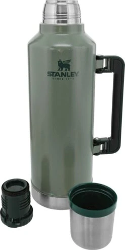 Stanley The Legendary Classic Bottle 2.3L Hammertone Green 15 Stanley The Legendary Classic Bottle 2.3L Hammertone Green -Premium Waterflessenwinkel 601x1200