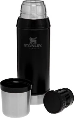 Stanley The Legendary Classic Bottle 0,75L - Thermosfles - Matte Black 26 Stanley The Legendary Classic Bottle 0,75L - Thermosfles - Matte Black -Premium Waterflessenwinkel 760x1200 1