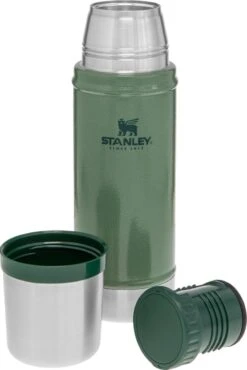 Stanley The Legendary Classic Bottle 0,47L - Thermosfles - Hammertone Green -Premium Waterflessenwinkel 802x1200