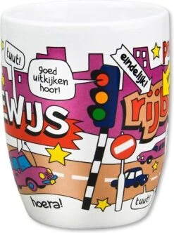 Paper Dreams Mok Cartoon-stijl Rijbewijs Keramiek 325ml Rood/wit 14 Paper Dreams Mok Cartoon-stijl Rijbewijs Keramiek 325ml Rood/wit -Premium Waterflessenwinkel 893x1200 1