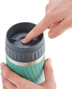 Tefal Travel Mug Easy Twist Thermobeker - Groen - 0,36 Liter 24 Tefal Travel Mug Easy Twist Thermobeker - Groen - 0,36 Liter -Premium Waterflessenwinkel 970x1200